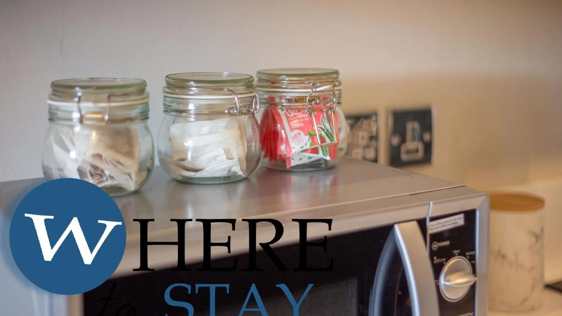 Bright 2 Bed Apartment By Rodney St Edinburgh